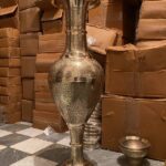 گلدان برنجی پر قلم هندی 60سانتی